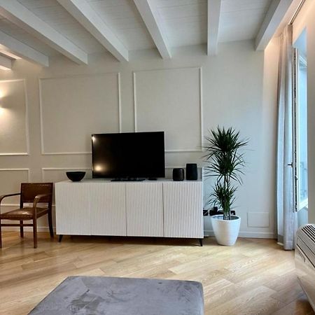 Suite Moroni Apartment Bergamo Bagian luar foto