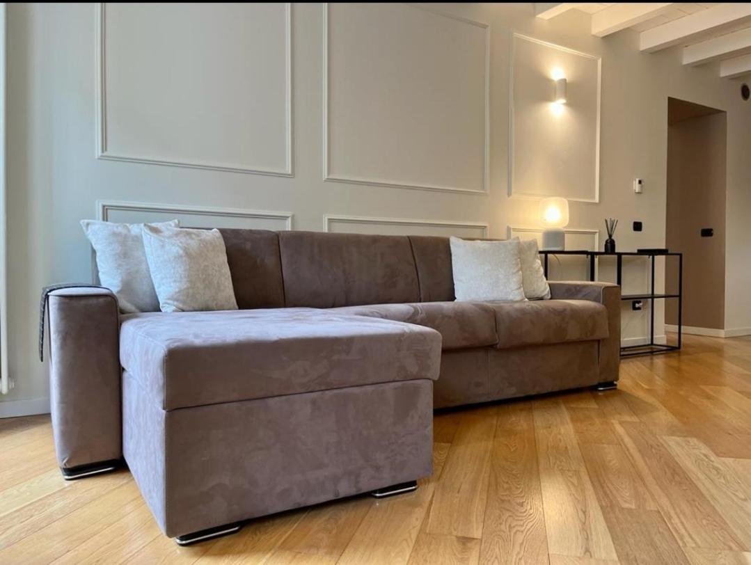 Suite Moroni Apartment Bergamo Bagian luar foto